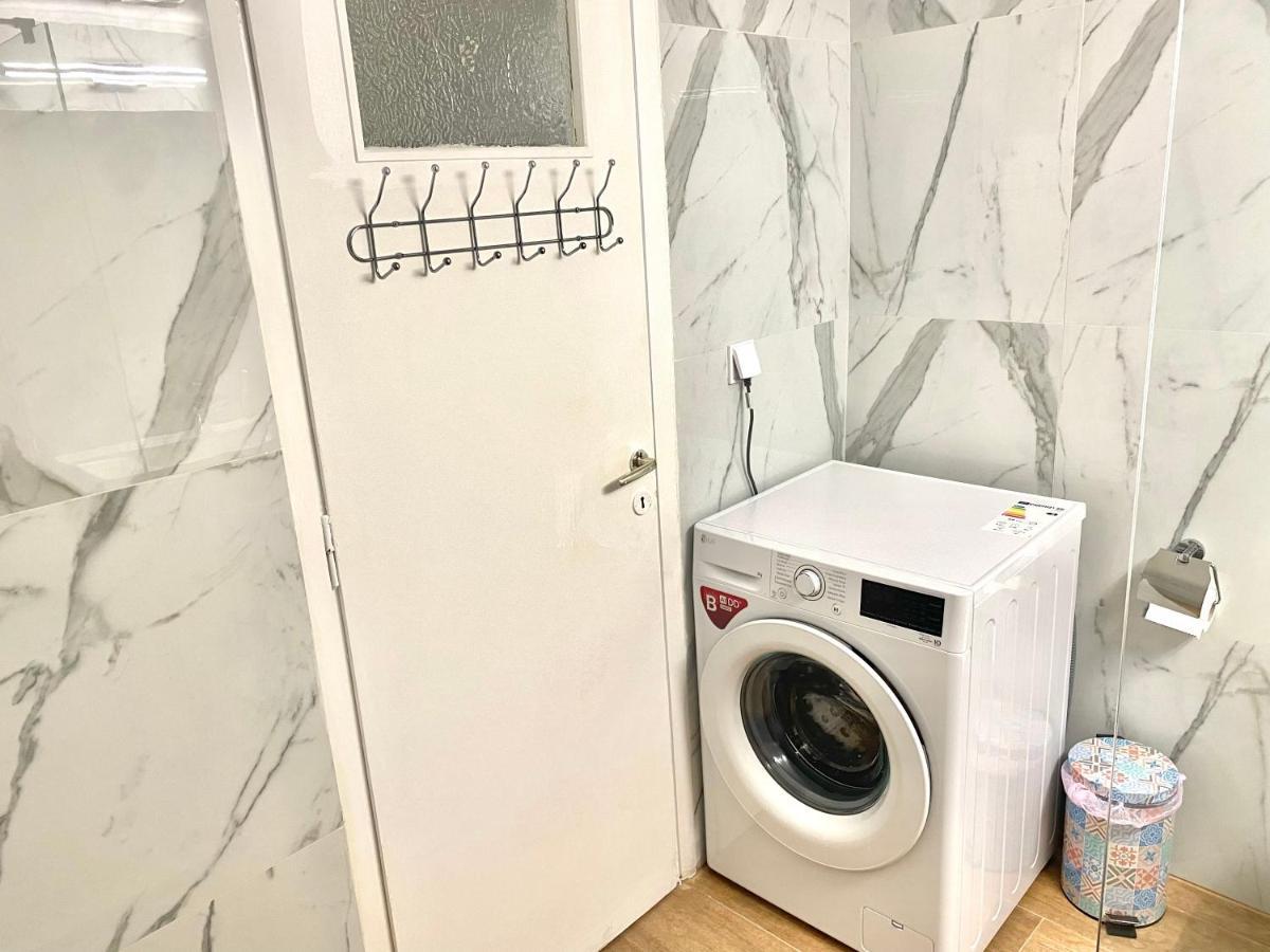 Quiet Near Subway And Acropolis 2 Bedrooms Apt Athens Exterior photo